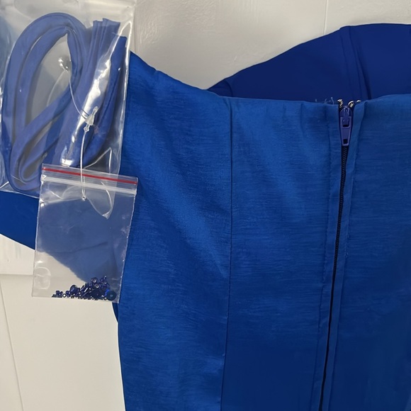 Prom/Formal Dresss - Picture 5 of 6